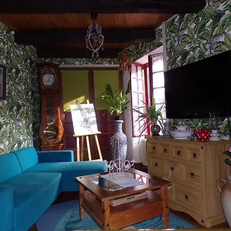 La Maison Rouge *